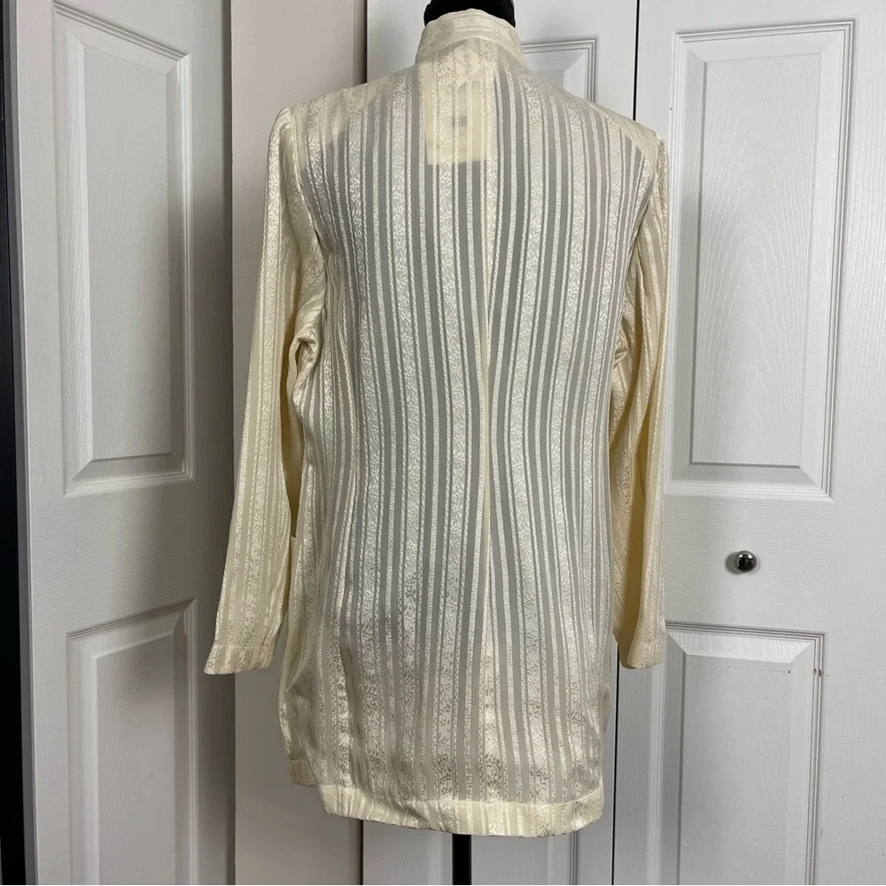 NWT ESCADA Mondi 100% Silk Crean Long Button Front Striped Light Jacket Sz 40/M